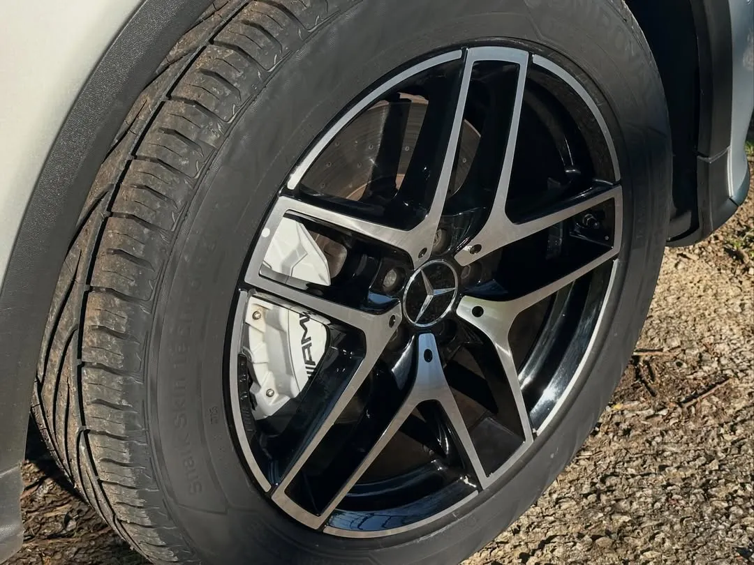 2017 Mercedes-AMG GLC 43 4MATIC: AMG alloy wheel