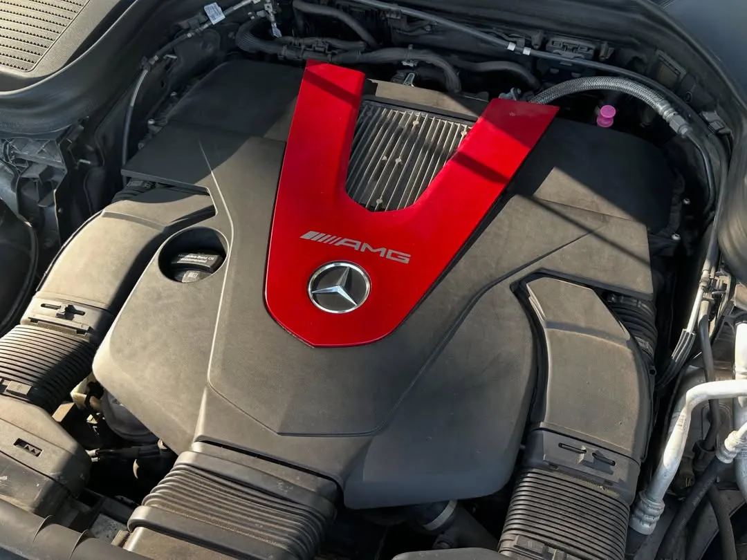 2017 Mercedes-AMG GLC 43 4MATIC: Engine bay with the red AMG engine cover